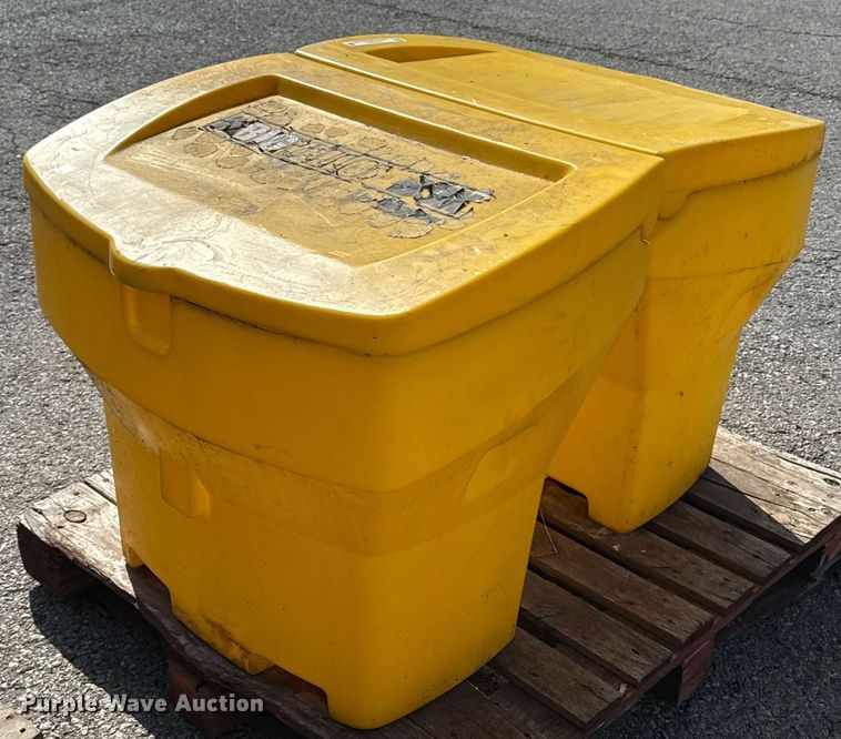 image for item DY7975 (2) poly storage bins