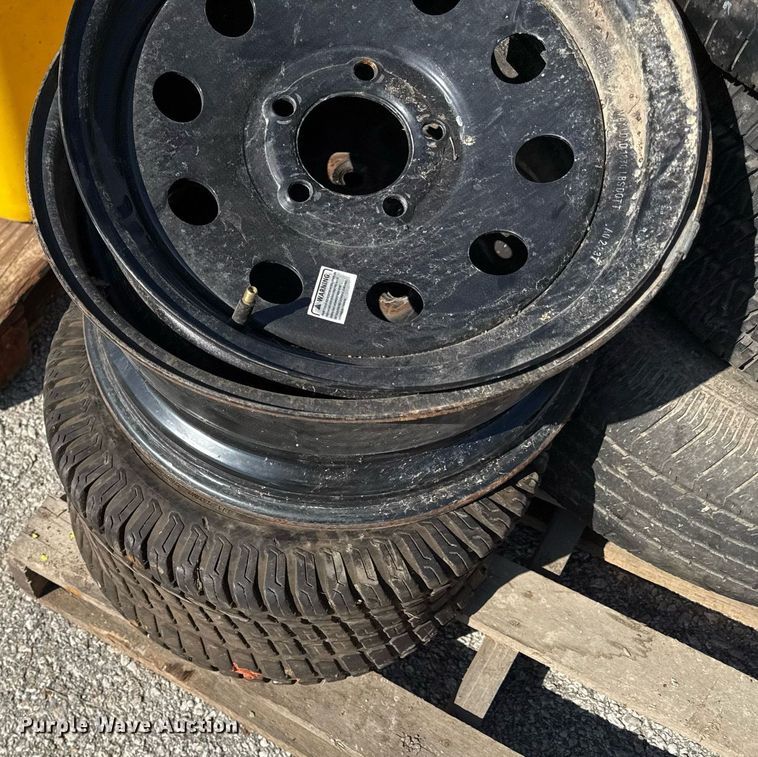 image for item DY7977 (3) pallets of tires and wheels