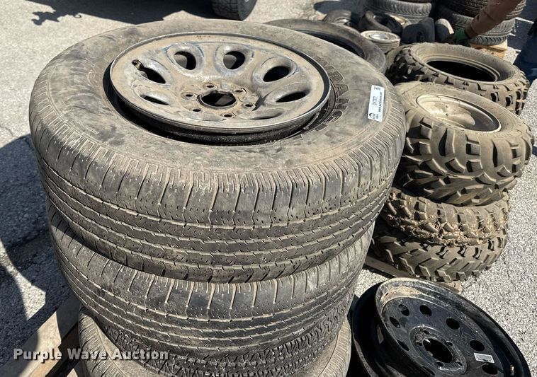 image for item DY7977 (3) pallets of tires and wheels