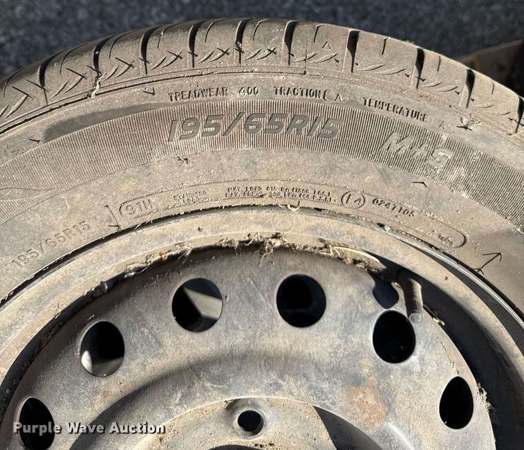 image for item DY7978 (16) Tires and wheels