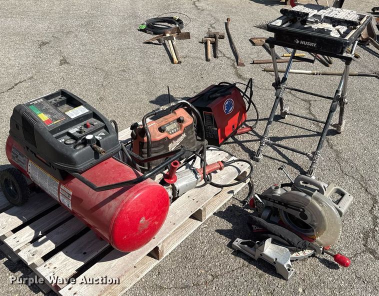 image for item DY7979 Tools