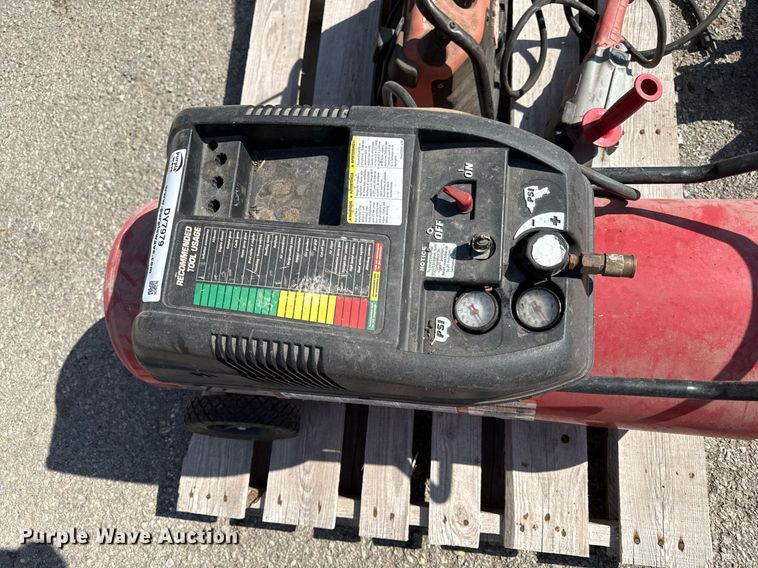 image for item DY7979 Tools