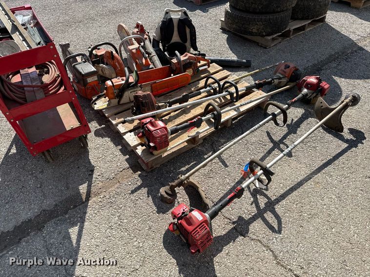 image for item DY7980 Tools