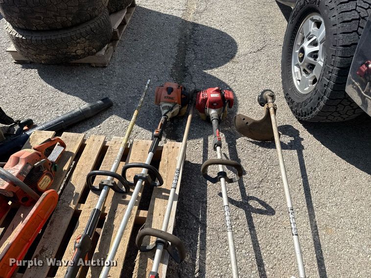 image for item DY7980 Tools