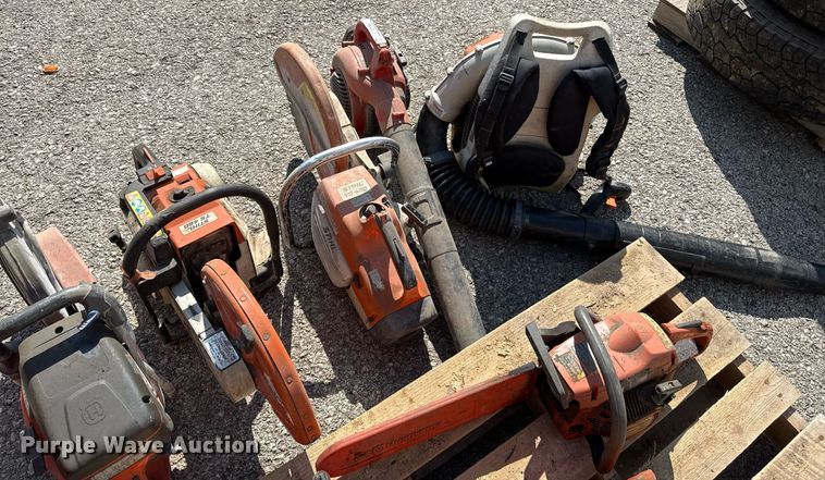 image for item DY7980 Tools