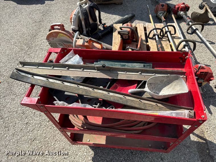 image for item DY7980 Tools