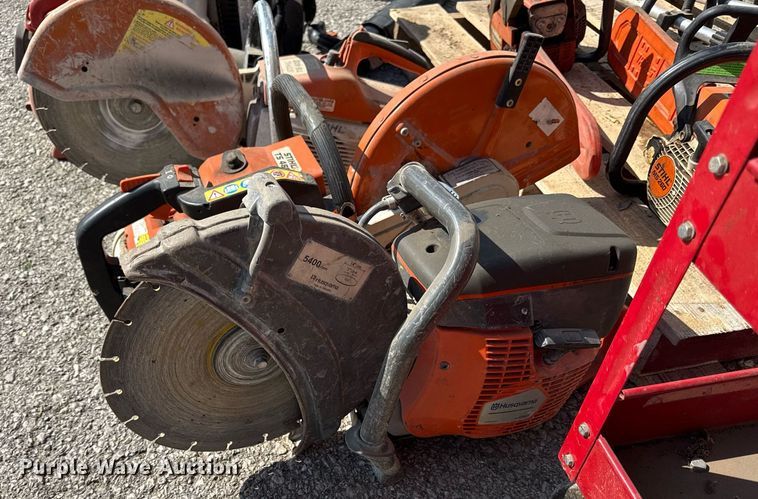 image for item DY7980 Tools