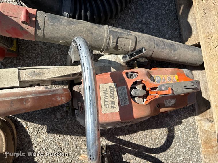 image for item DY7980 Tools