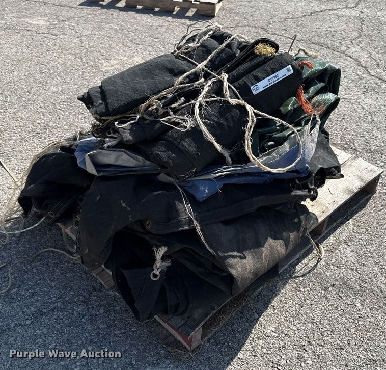 image for item DY7982 Tarps