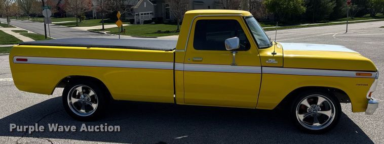 image for item DY7986 1979 Ford F100 pickup truck