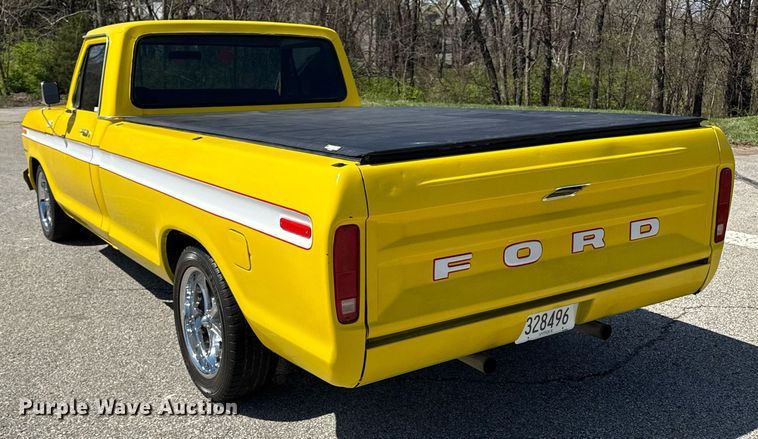 image for item DY7986 1979 Ford F100 pickup truck