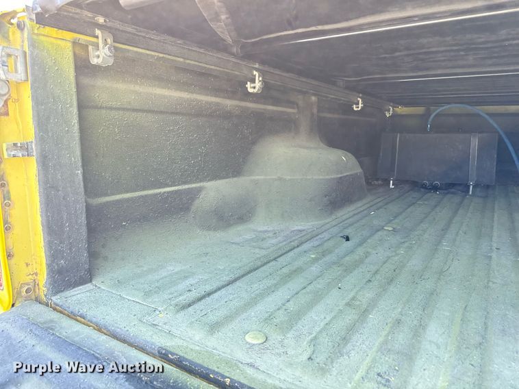 image for item DY7986 1979 Ford F100 pickup truck