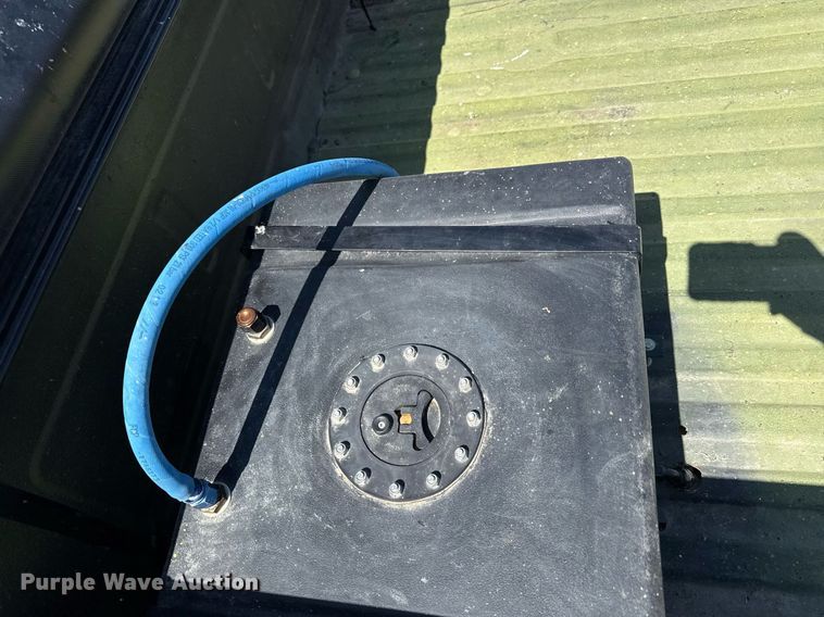 image for item DY7986 1979 Ford F100 pickup truck