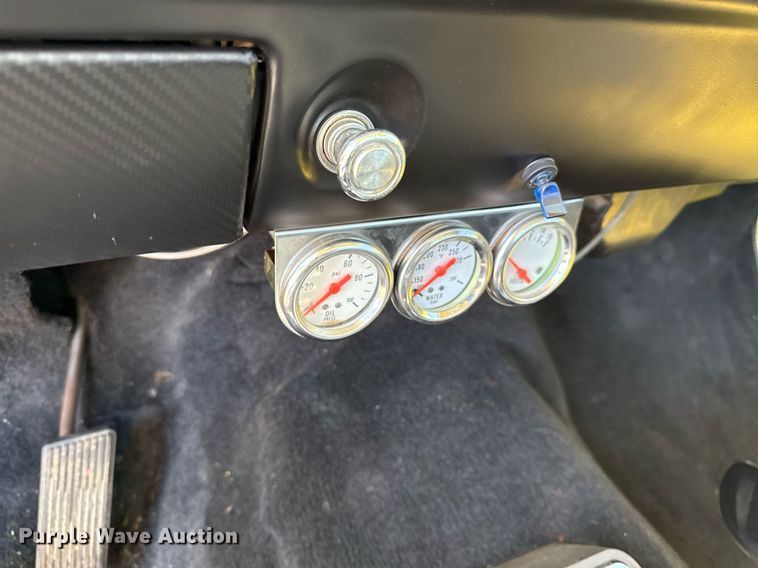 image for item DY7986 1979 Ford F100 pickup truck