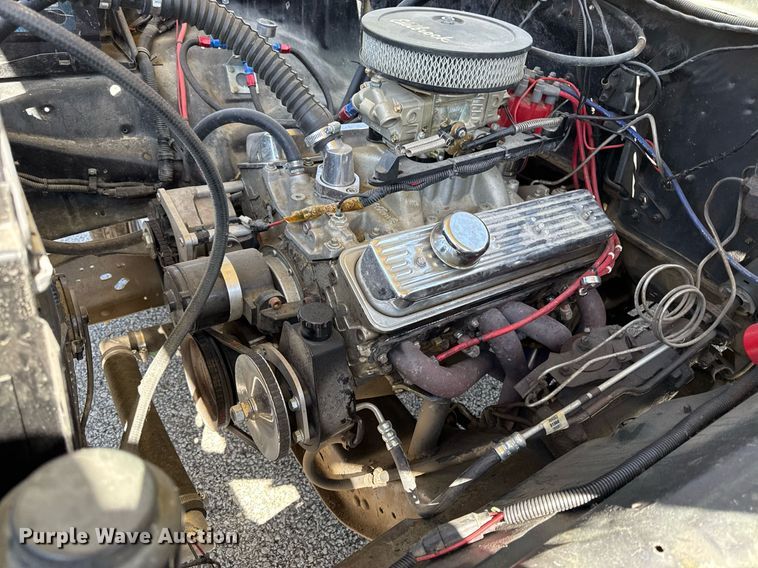 image for item DY7986 1979 Ford F100 pickup truck