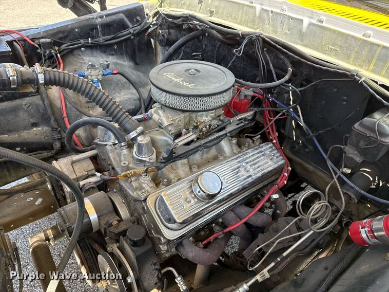 image for item DY7986 1979 Ford F100 pickup truck