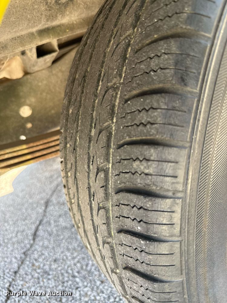 image for item DY7986 1979 Ford F100 pickup truck