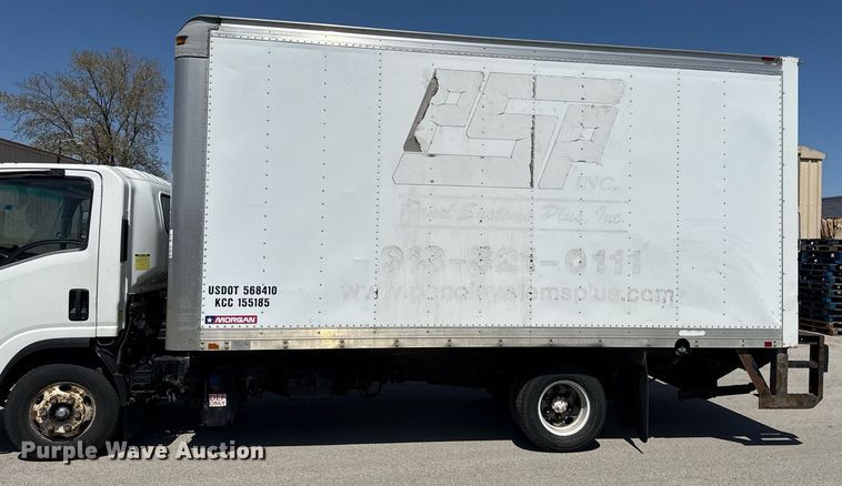 image for item DY7987 2011 Isuzu NPR box truck