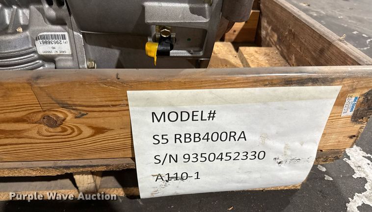 image for item DY7989 Allison  B400R transmission