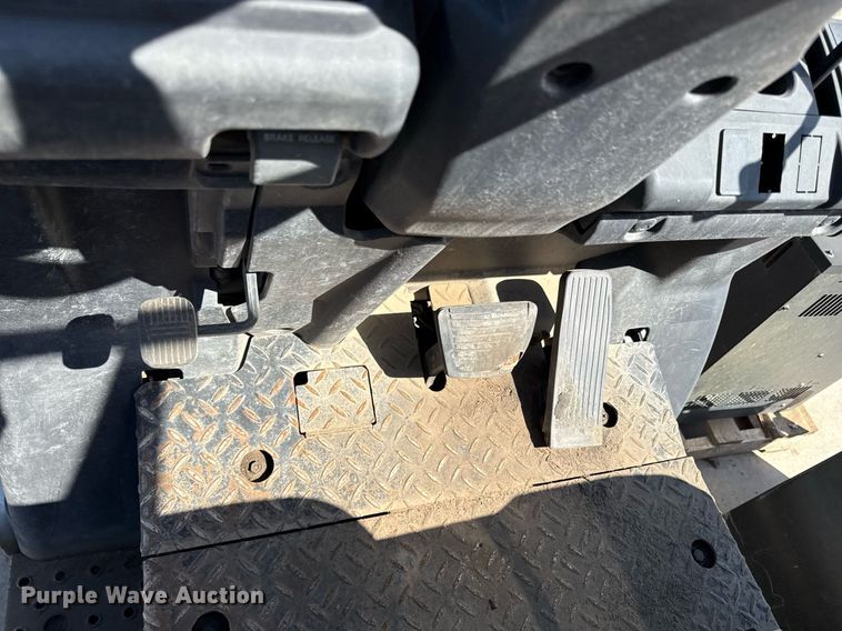 image for item DY7994 Nissan CP1B2L25BS forklift