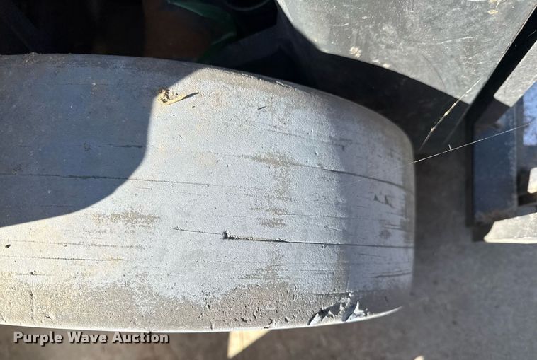 image for item DY7994 Nissan CP1B2L25BS forklift