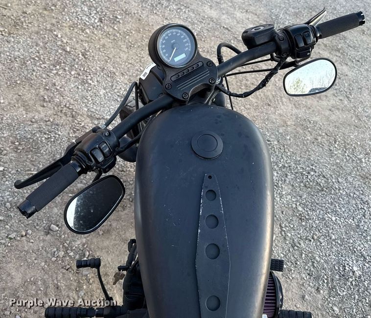 image for item DY8015 2012 Harley Davidson Sportster 883 motorcycle