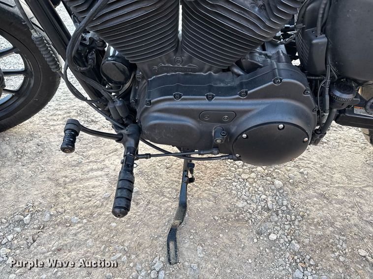 image for item DY8015 2012 Harley Davidson Sportster 883 motorcycle