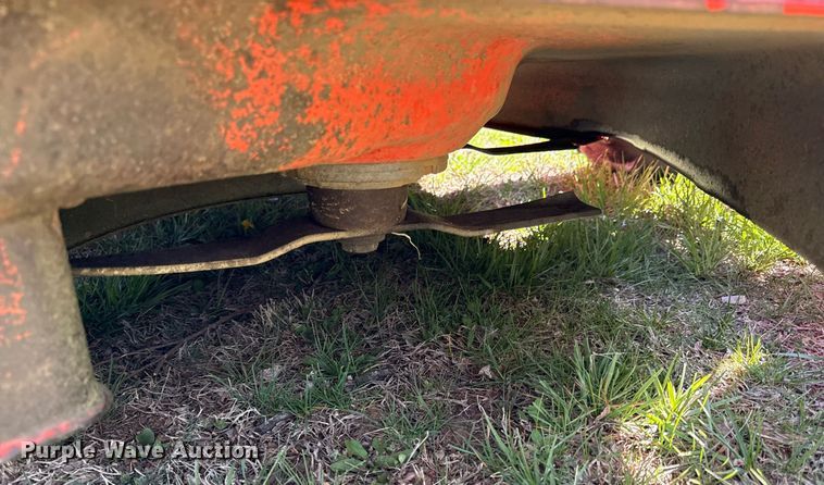 image for item DY8019 Kubota BX2200D MFWD tractor