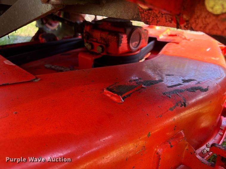 image for item DY8019 Kubota BX2200D MFWD tractor