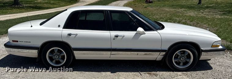 image for item DY8020 1992 Buick Park Avenue 