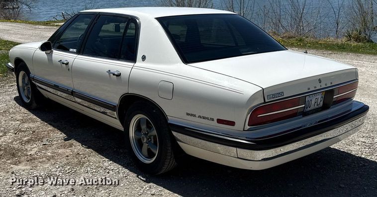 image for item DY8020 1992 Buick Park Avenue 