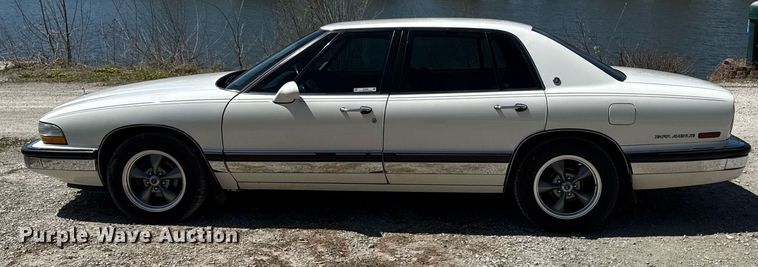 image for item DY8020 1992 Buick Park Avenue 