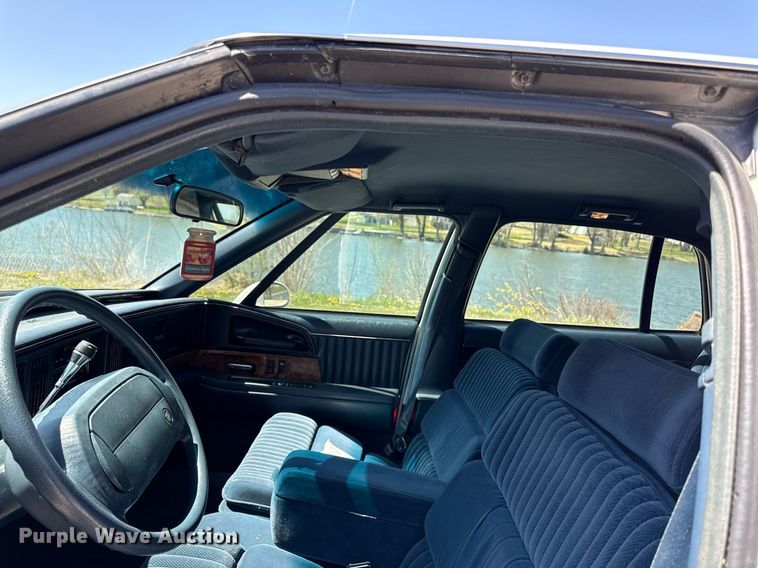 image for item DY8020 1992 Buick Park Avenue 