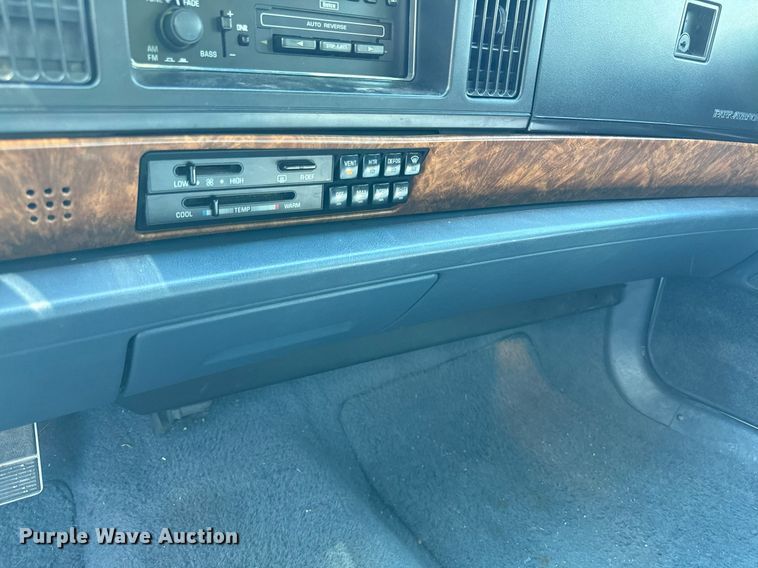 image for item DY8020 1992 Buick Park Avenue 