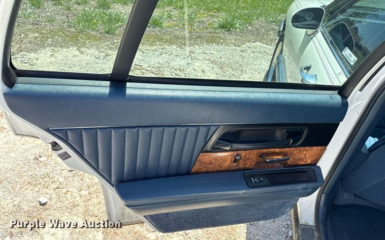 image for item DY8020 1992 Buick Park Avenue 