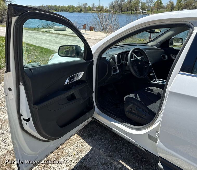 image for item DY8021 2017 Chevrolet Equinox SUV