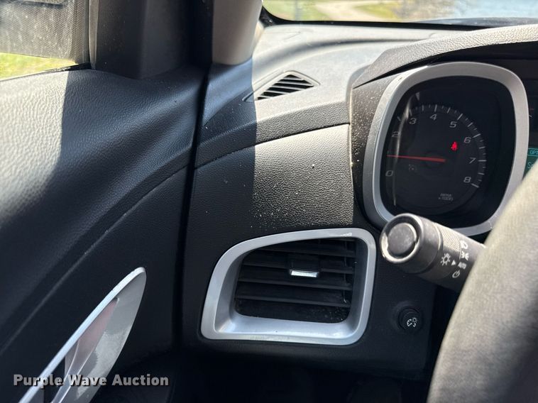 image for item DY8021 2017 Chevrolet Equinox SUV