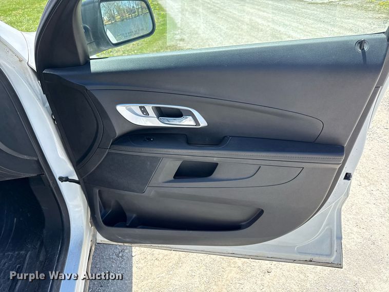 image for item DY8021 2017 Chevrolet Equinox SUV