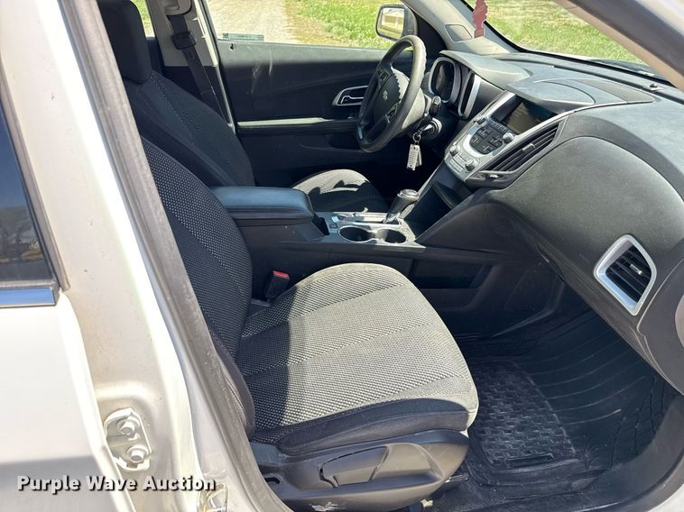 image for item DY8021 2017 Chevrolet Equinox SUV