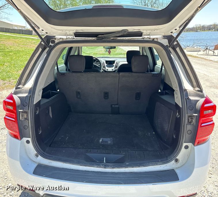 image for item DY8021 2017 Chevrolet Equinox SUV