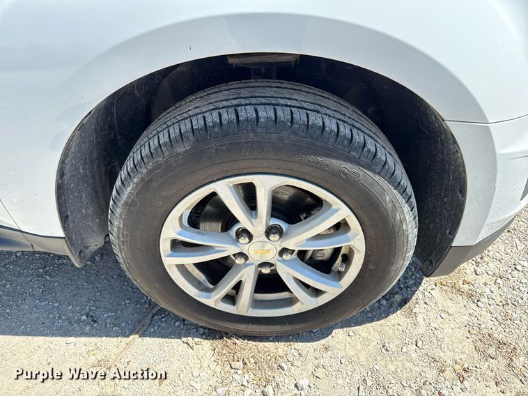 image for item DY8021 2017 Chevrolet Equinox SUV