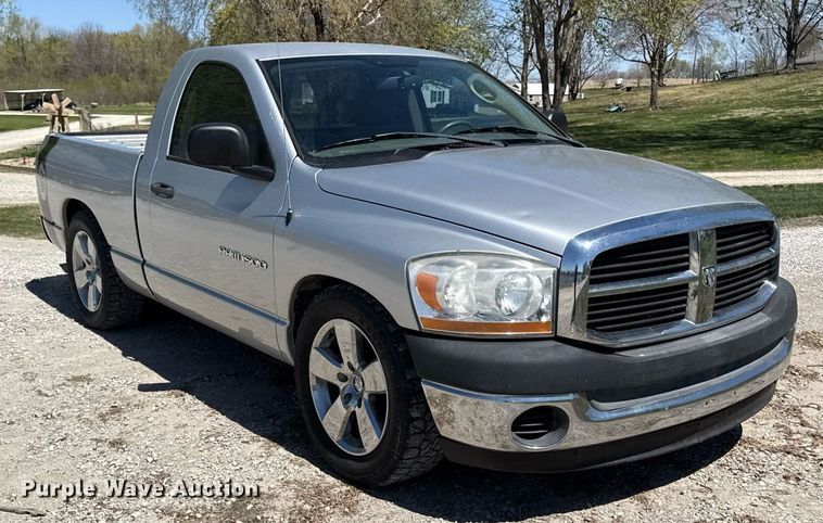 image for item DY8023 2006 Dodge Ram 1500 pickup truck