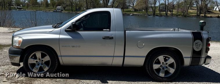 image for item DY8023 2006 Dodge Ram 1500 pickup truck