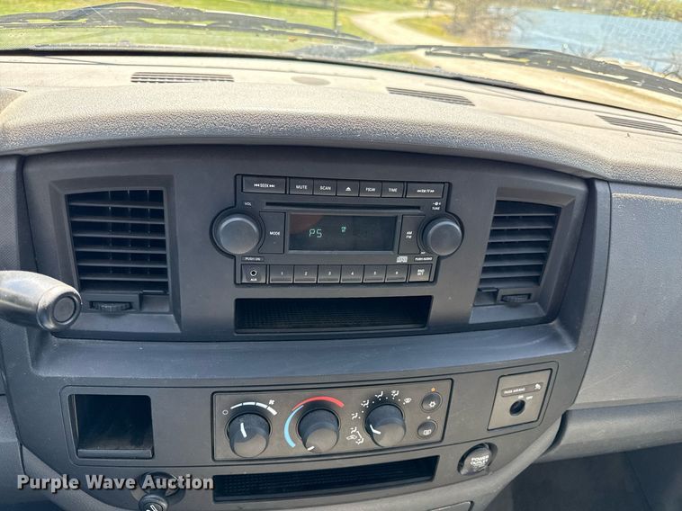 image for item DY8023 2006 Dodge Ram 1500 pickup truck