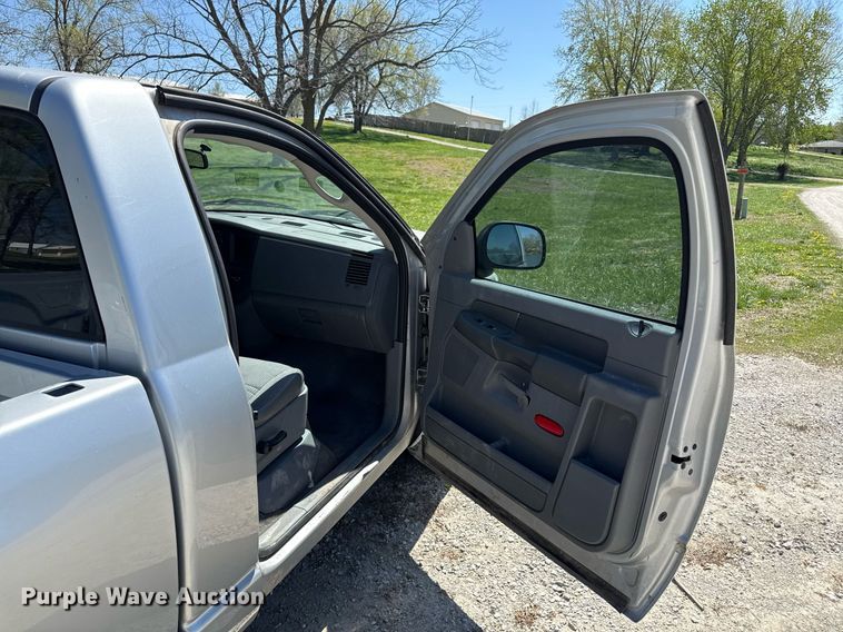 image for item DY8023 2006 Dodge Ram 1500 pickup truck