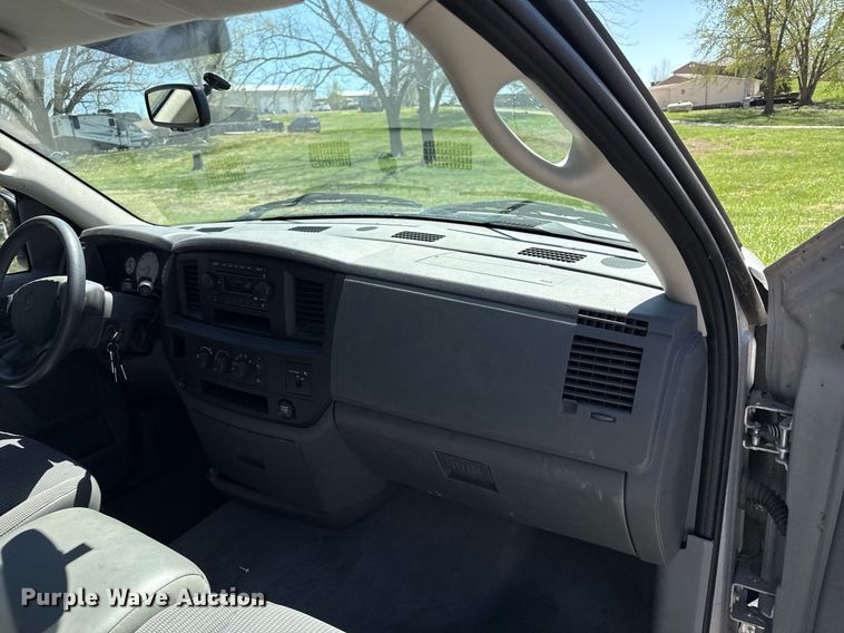 image for item DY8023 2006 Dodge Ram 1500 pickup truck