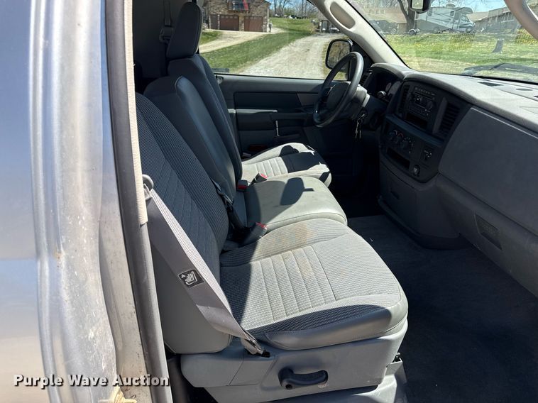 image for item DY8023 2006 Dodge Ram 1500 pickup truck