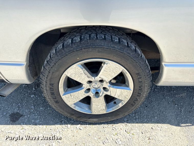 image for item DY8023 2006 Dodge Ram 1500 pickup truck