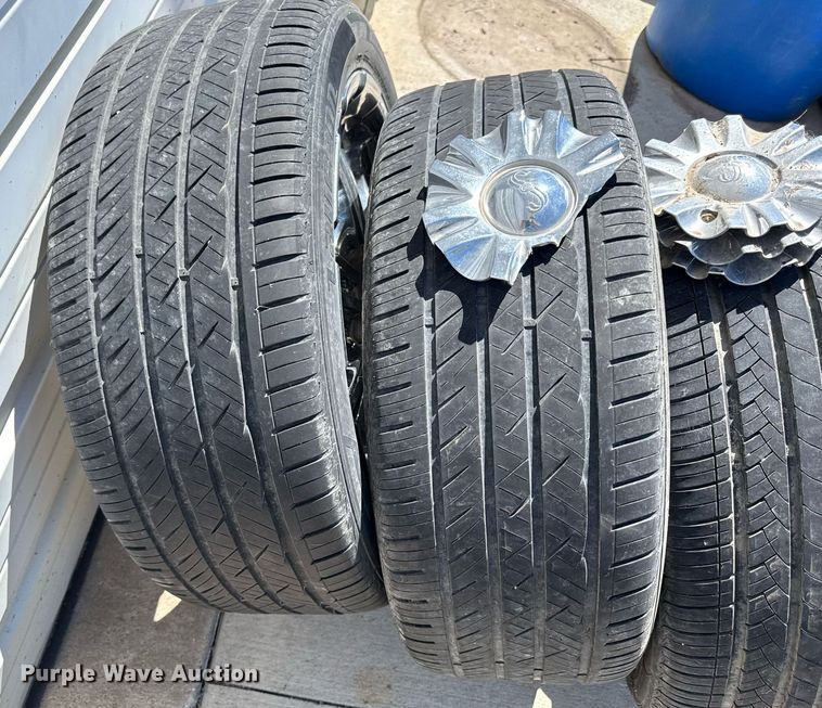 image for item DY8023 2006 Dodge Ram 1500 pickup truck