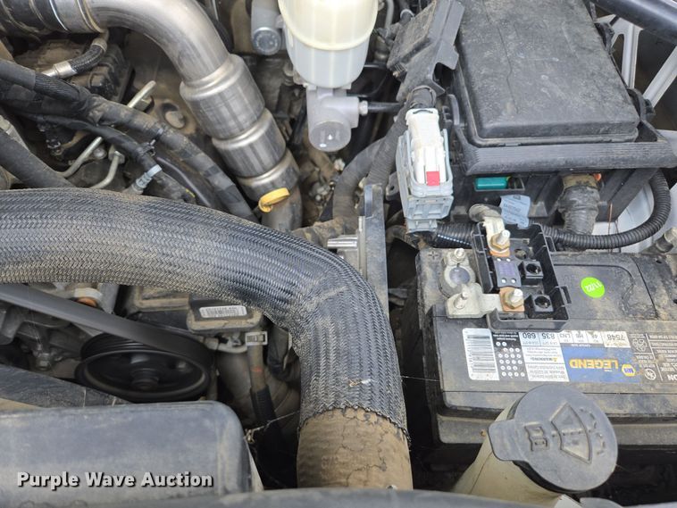 image for item EC0912 2018 Chevrolet Silverado 3500HD Double Cab flatbed pickup truck